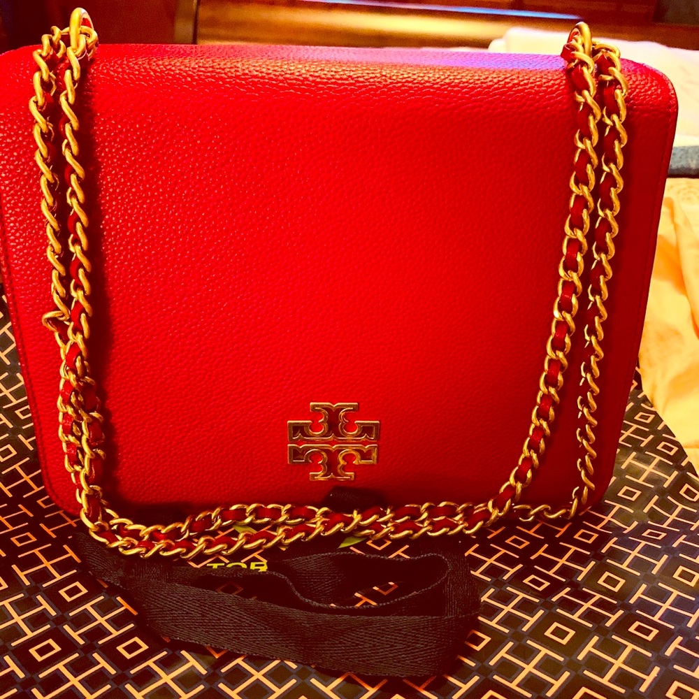 Beautiful 100% authentic Tory Burch red handbag